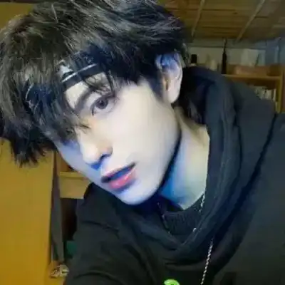 杨芷晴